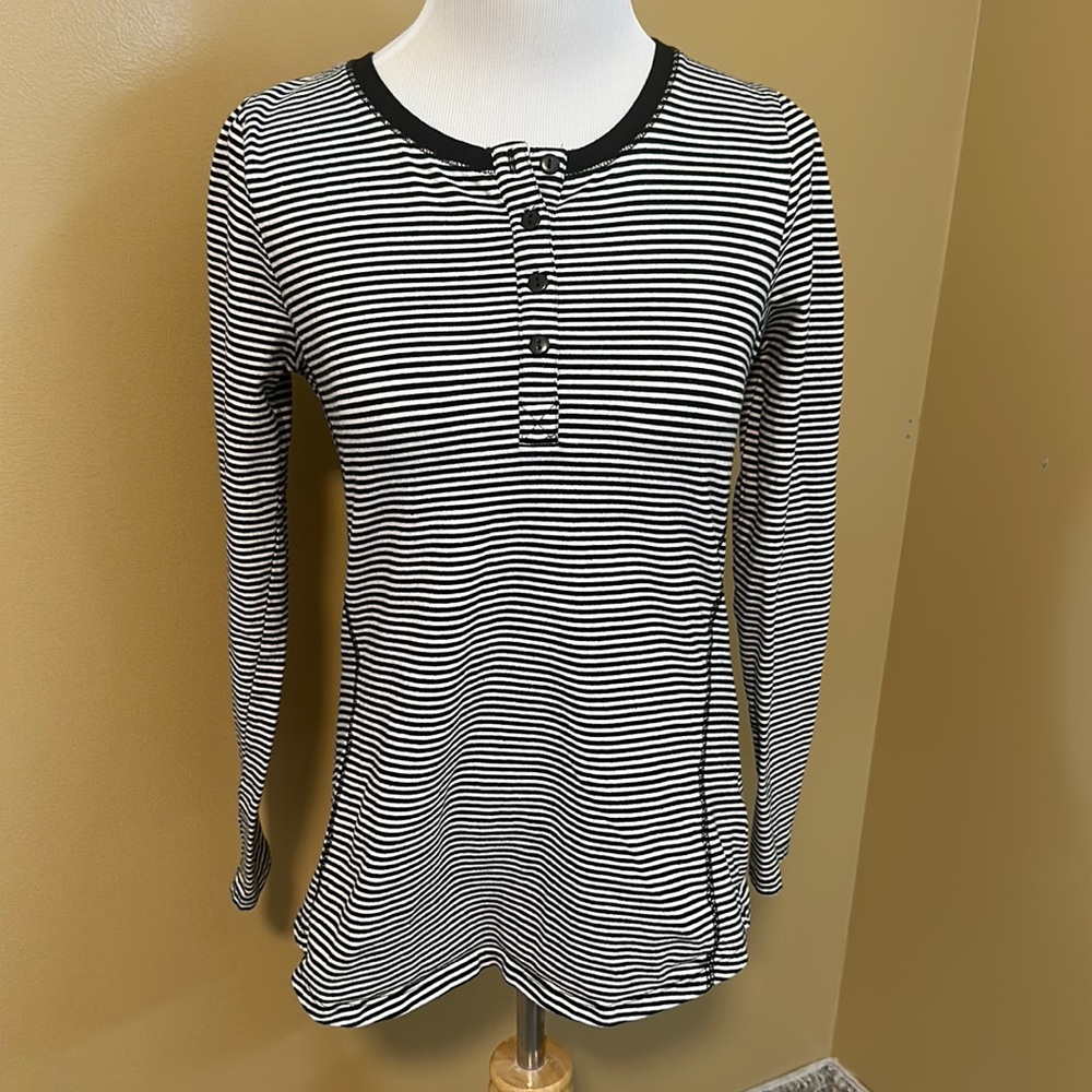DownEast Black and White Striped Long Sleeve Tee